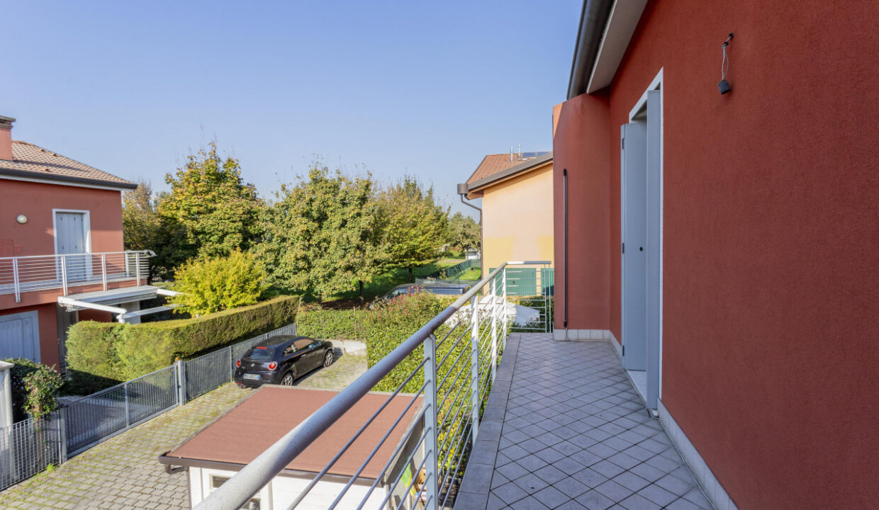 023__albignasego_villa_a_schiera-_terrazzo2