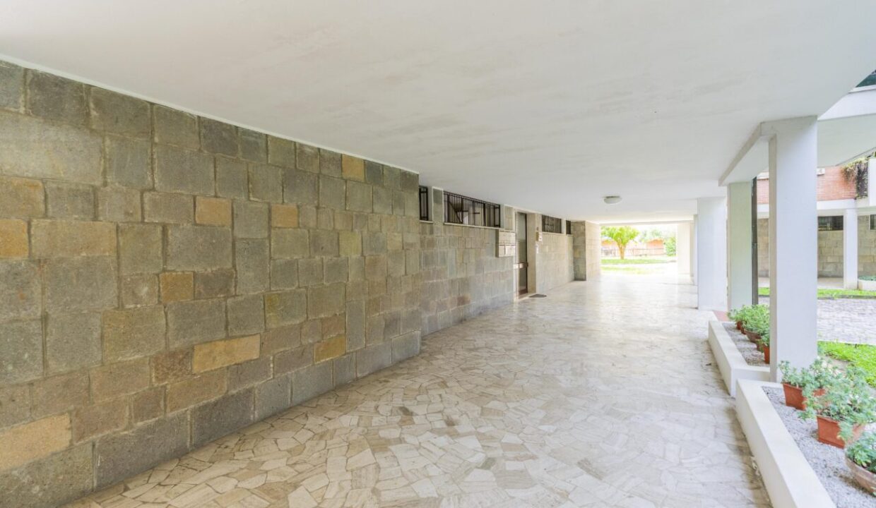 Cortile (2)